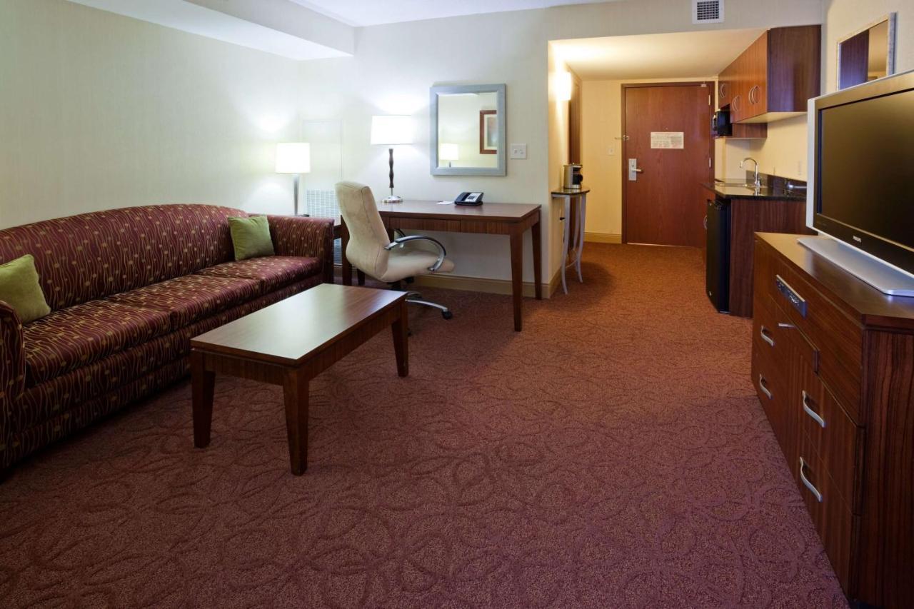 Sonesta Milwaukee West Wauwatosa Exterior foto