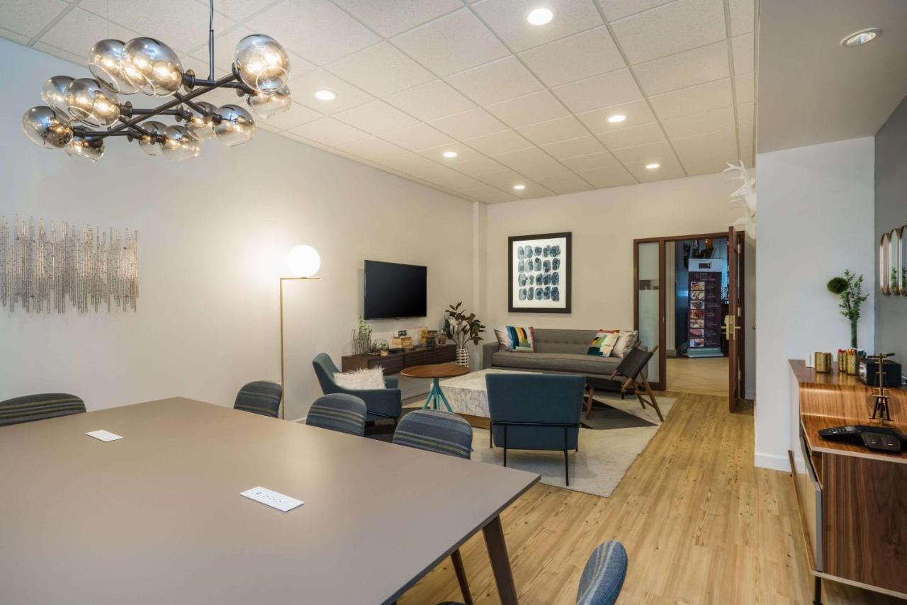 Sonesta Milwaukee West Wauwatosa Exterior foto