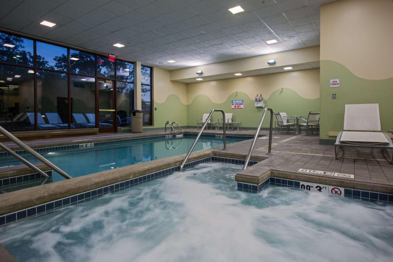 Sonesta Milwaukee West Wauwatosa Exterior foto